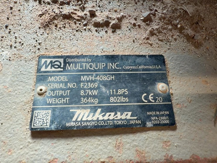 mikasa-mvh-408gh-reversible-plate-compactor-image-6
