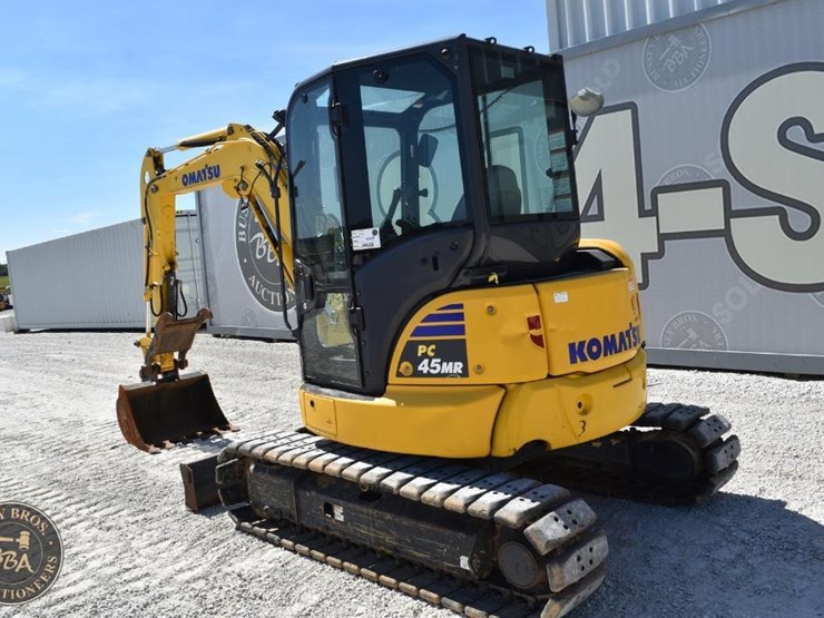 komatsu-pc45mr-5-image-7