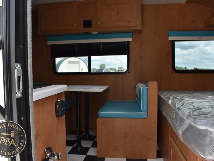 2022-riverside-rv-retro-190bh-46275-image-27