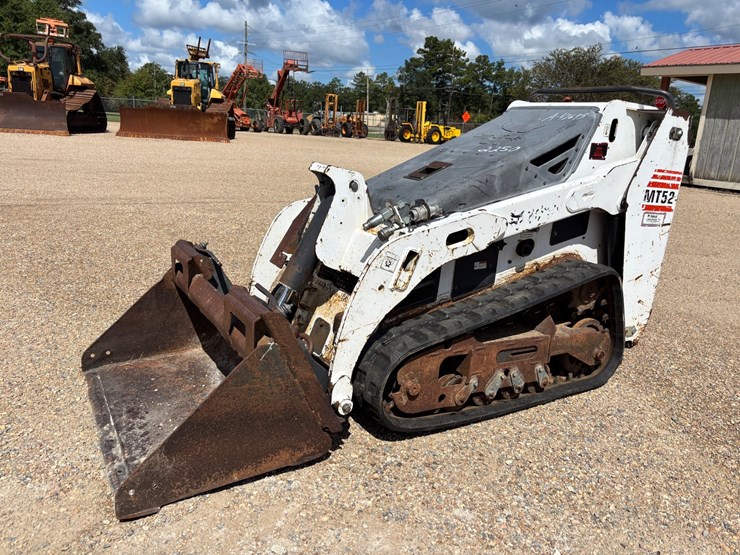 2008-bobcat-mt52-image-1