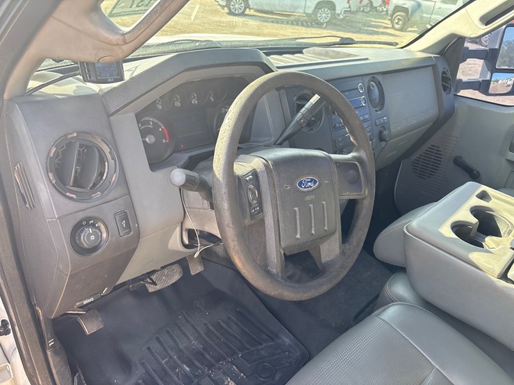 2015-ford-f350-image-7