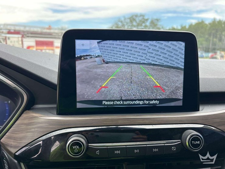 2020-ford-escape-image-21