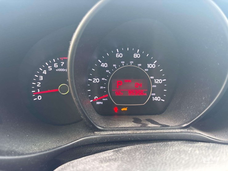2016-kia-soul-image-16