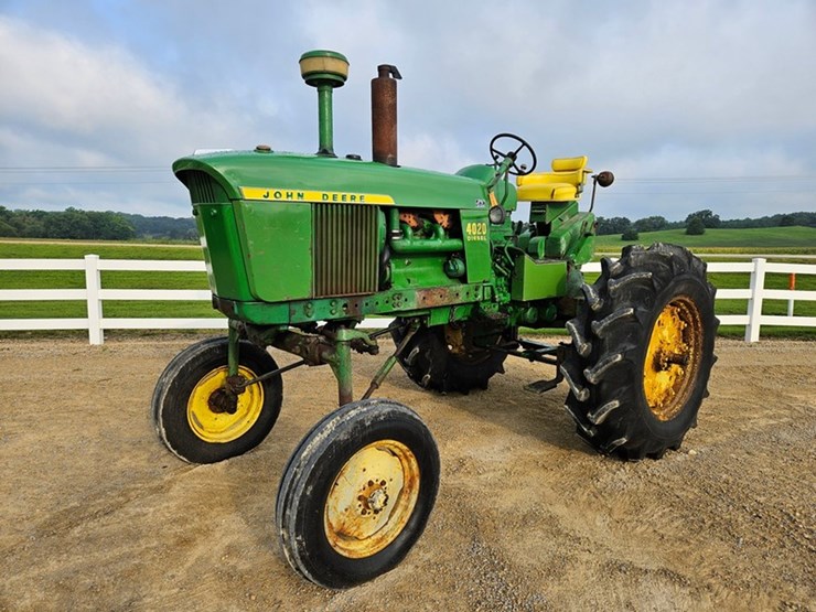 john-deere-4020-image-1