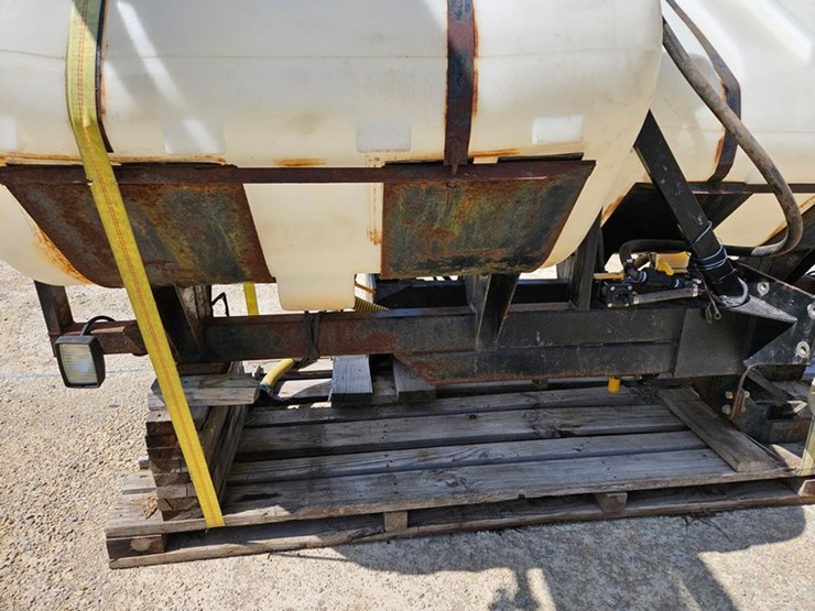#13-•-pair-250-gallon-saddle-tanks-image-11