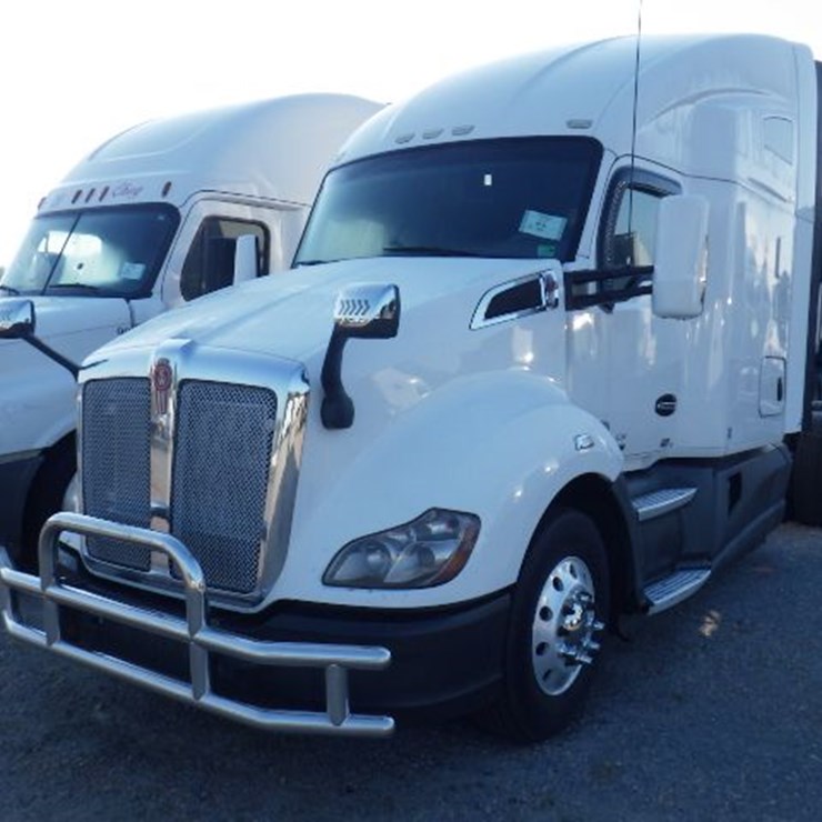 2015 KENWORTH T680