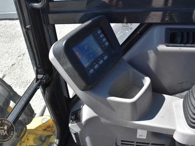 komatsu-pc45mr-5-image-56