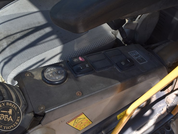 2008-volvo-ec240cl-image-94