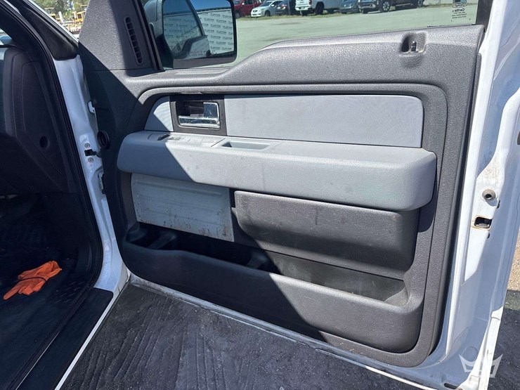 2013-ford-f150-image-27