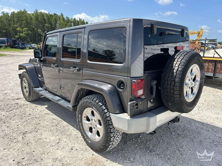 2014-jeep-wrangler-image-4