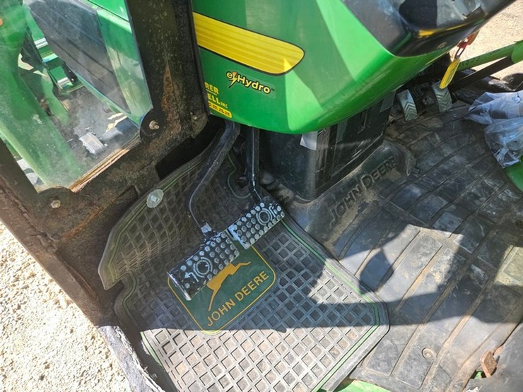 john-deere-4410-image-25