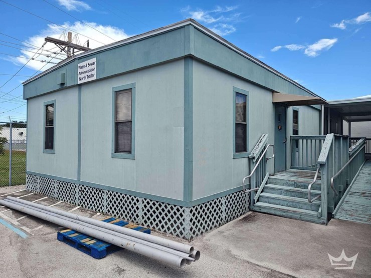 2010-specialized-structure-24x56-modular-building-doublewide-manufactured-office-image-1