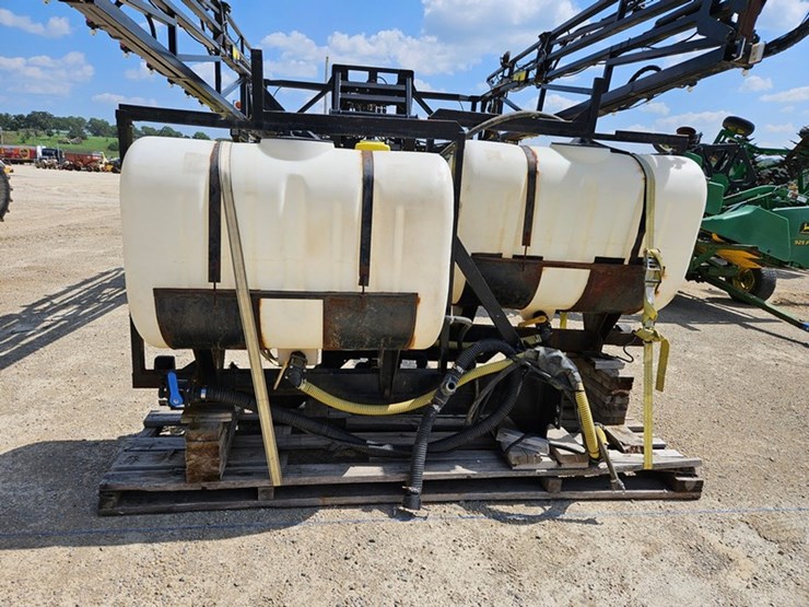 #13-•-pair-250-gallon-saddle-tanks-image-4