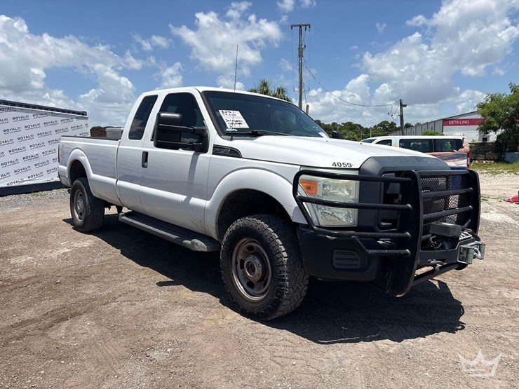 2016-ford-f350-image-2