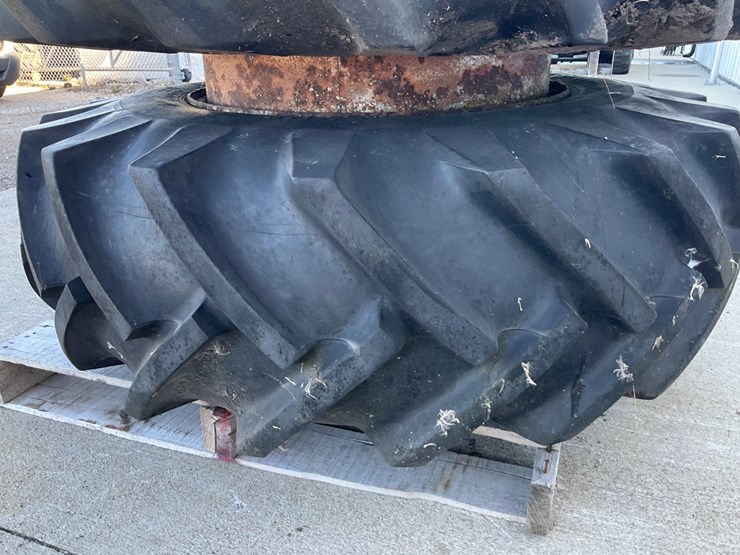 #5045-•-(2)-b.f.-goodrich-silvertown-agricultural-tractor-tires-on-rims-image-8