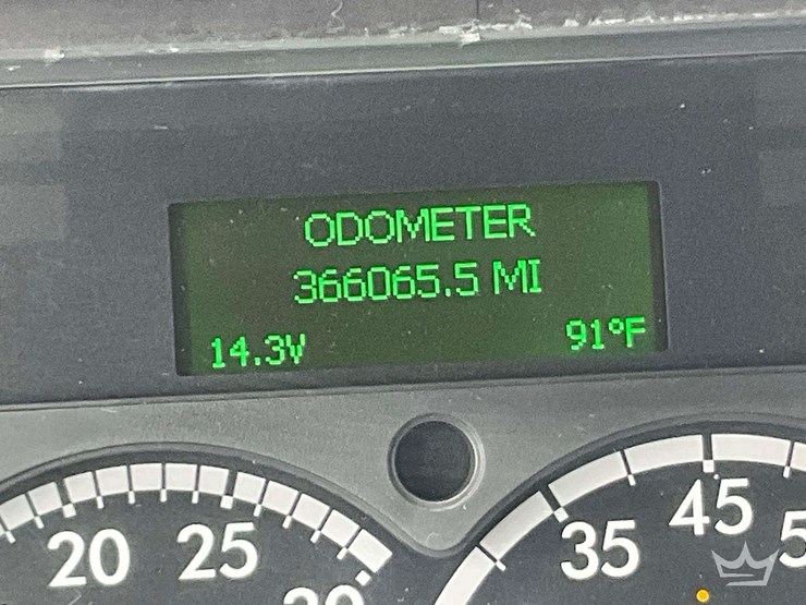 2017-freightliner-cascadia-125-image-8