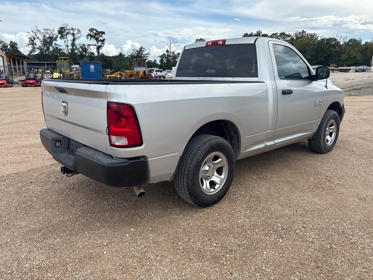 2013-dodge-ram-1500-image-3