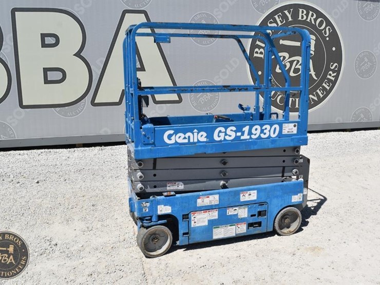 2018-genie-gs1930-image-1