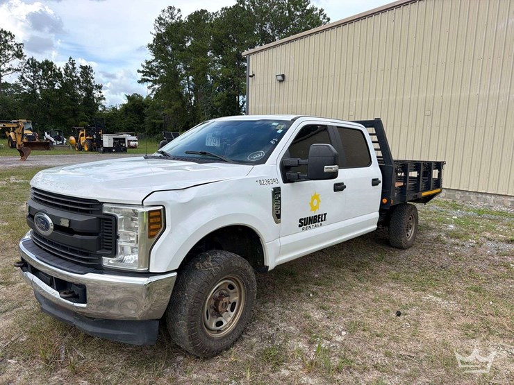 2019-ford-f250-image-1