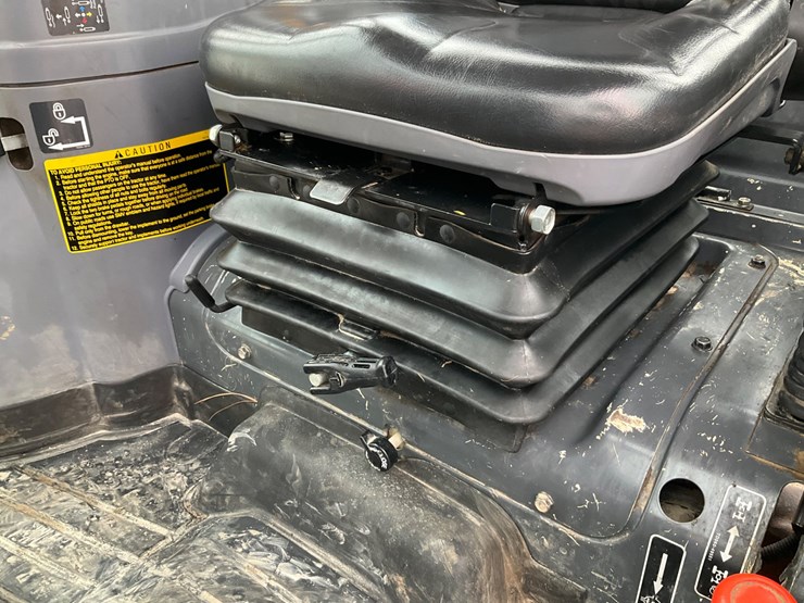 2018-kubota-la805-image-83