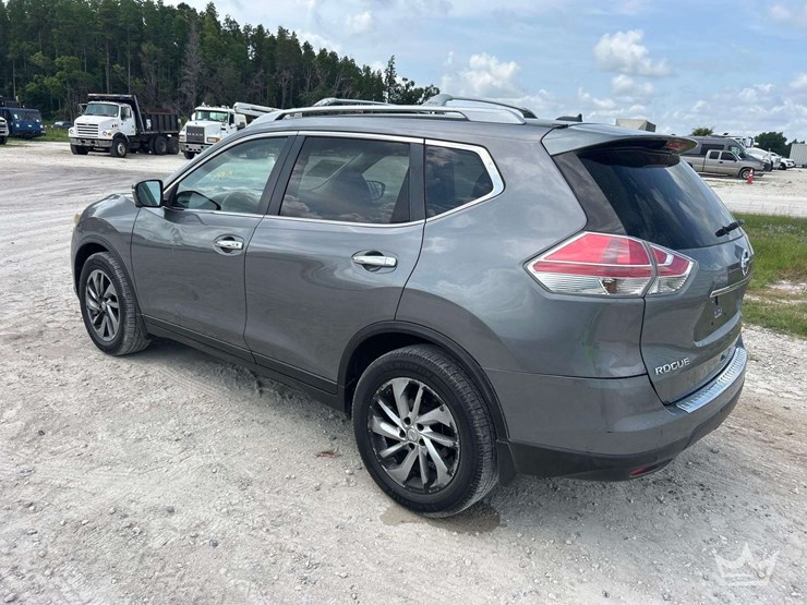 2014-nissan-rogue-image-4