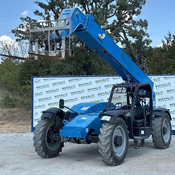 2019 GENIE GTH844