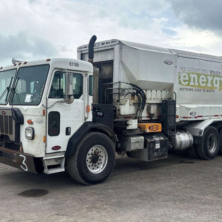 2019 PETERBILT 520