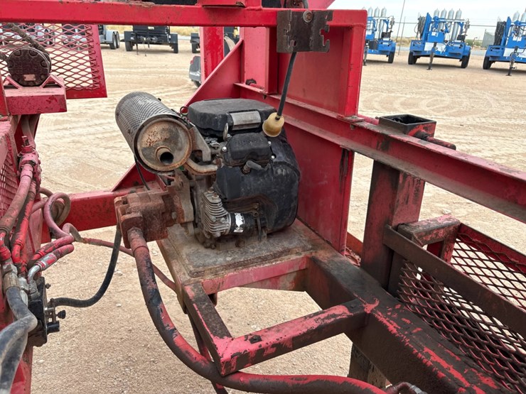 2014-tlr-welding-t/a-gooseneck-reel-trailer-image-7
