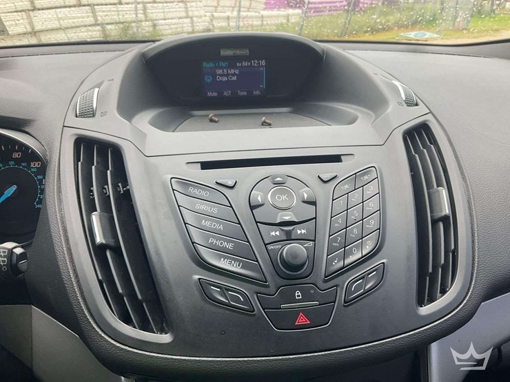 2013-ford-escape-image-16
