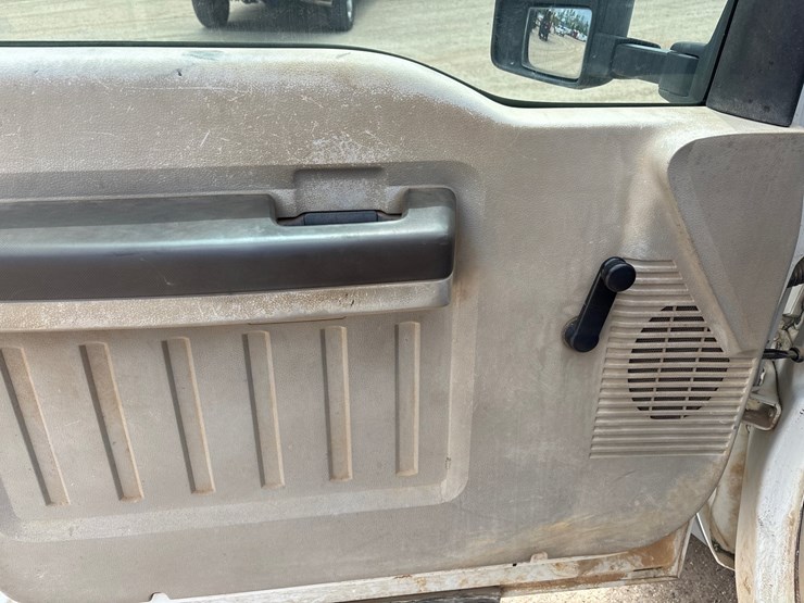 2008-ford-f450-image-12