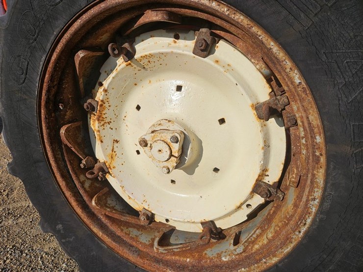 agco-allis-200-image-40