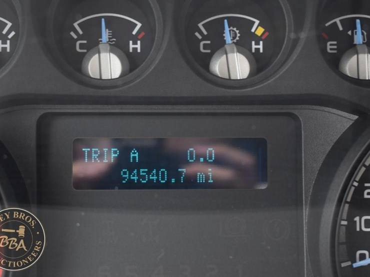 2020-ford-f650-image-33