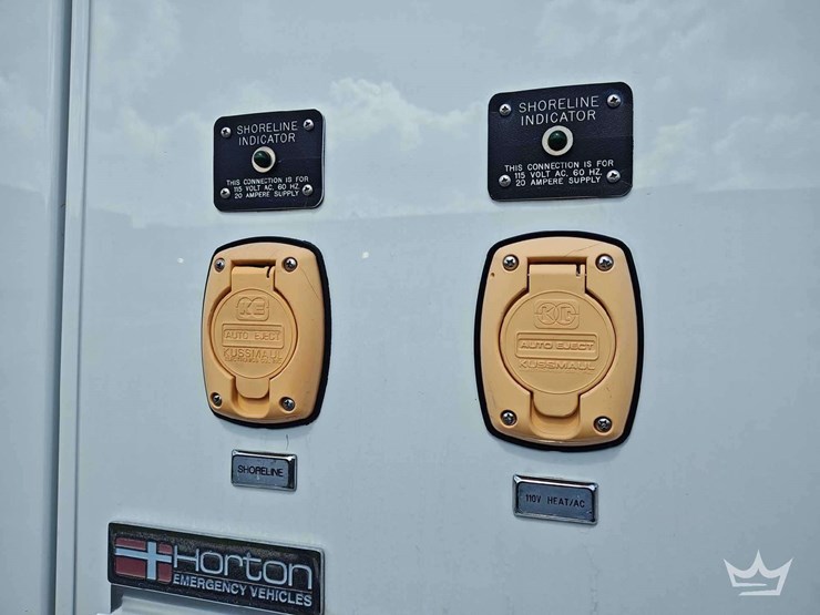 2011-international-durastar-4300-image-73