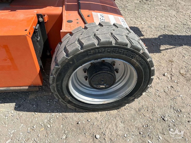 2016-jlg-e450aj-image-22