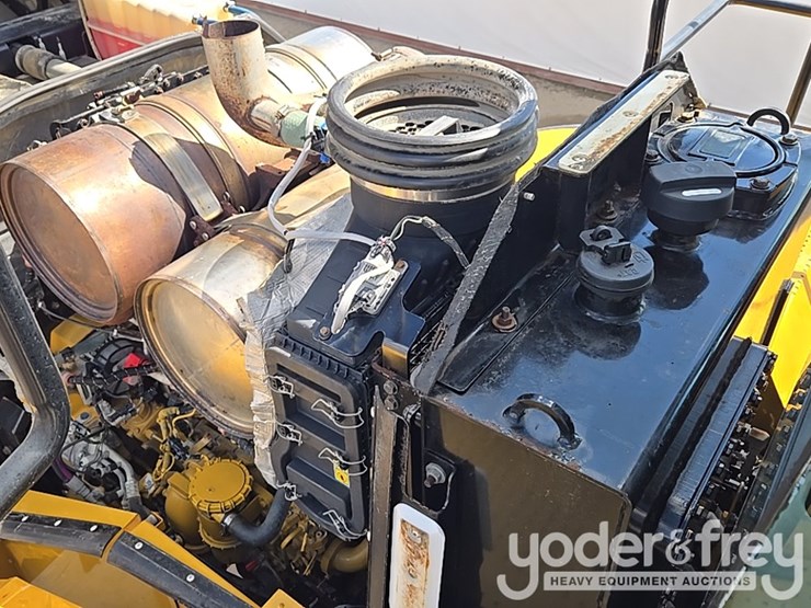 2015-caterpillar-966m-image-68