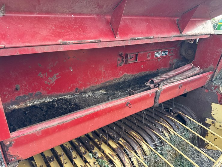 new-holland-316-image-13