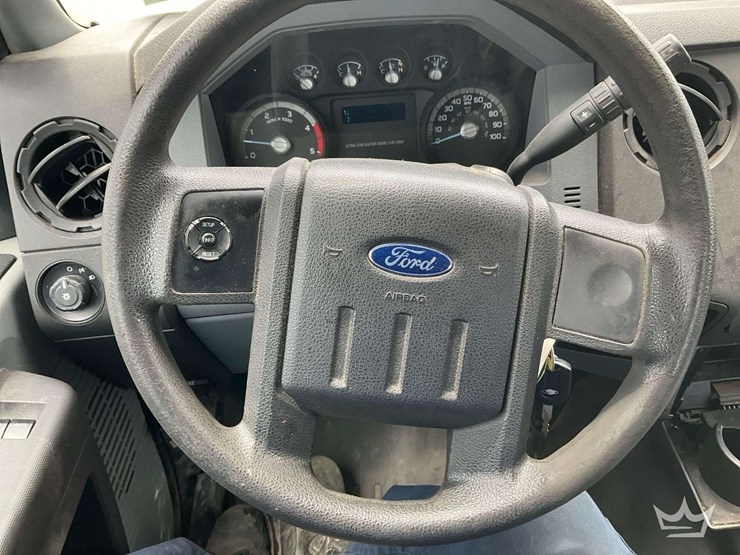 2016-ford-f350-image-15