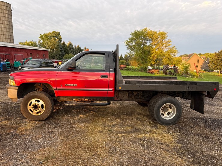 1996-dodge-ram-3500-image-2