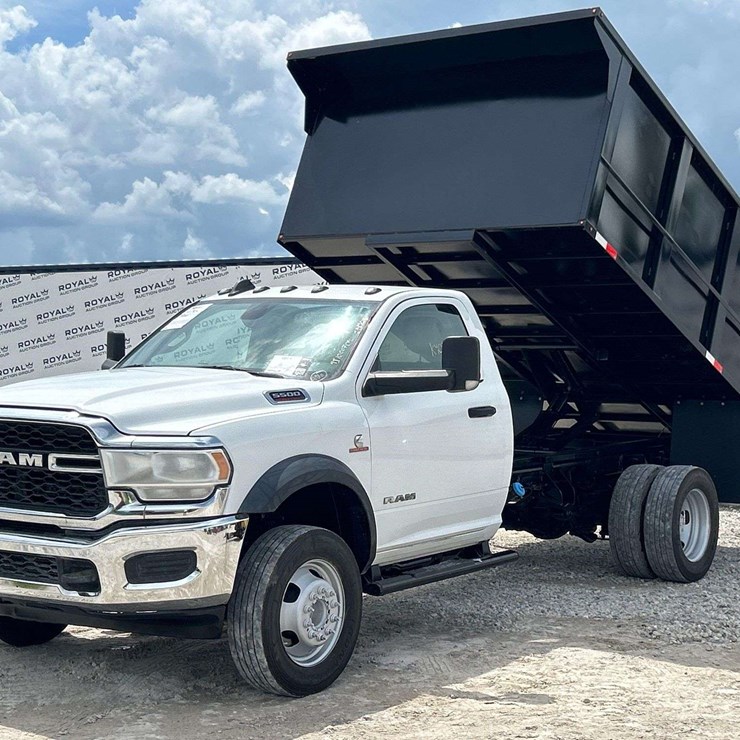 2021 Ram 5500 4x4 S/A Landscape Dump Truck