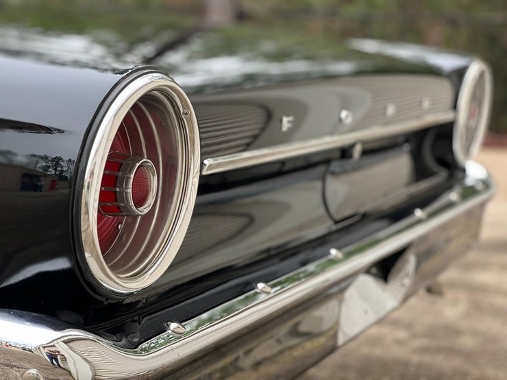 1963-ford-300-image-14