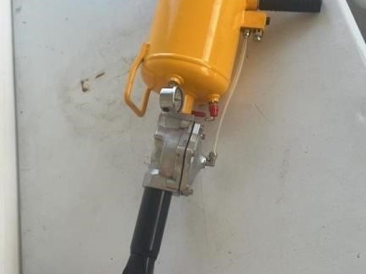 tire-bead-blaster-“brand-new”-image-1