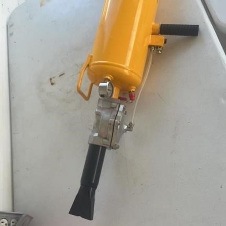 Tire Bead Blaster “Brand New”