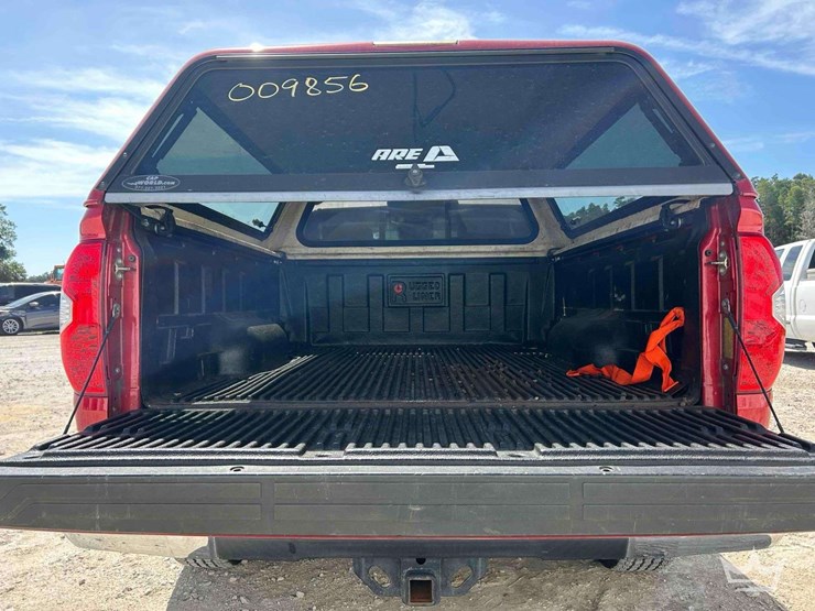 2016-toyota-tundra-image-23