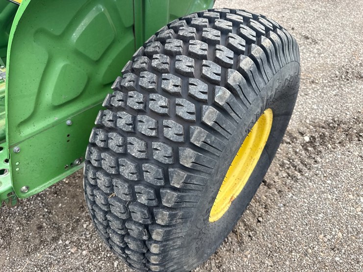 john-deere-850-image-10