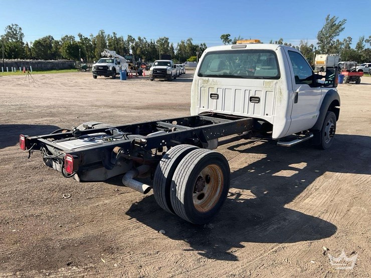 2015-ford-f450-image-3