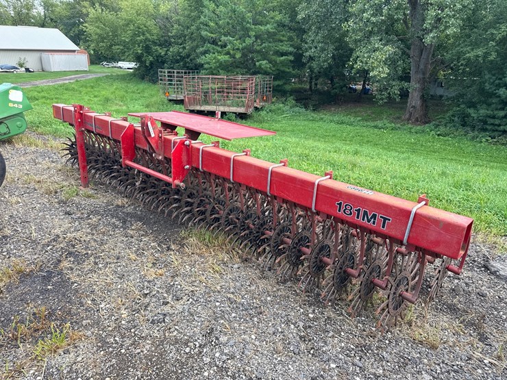 case-ih-181mt-image-1