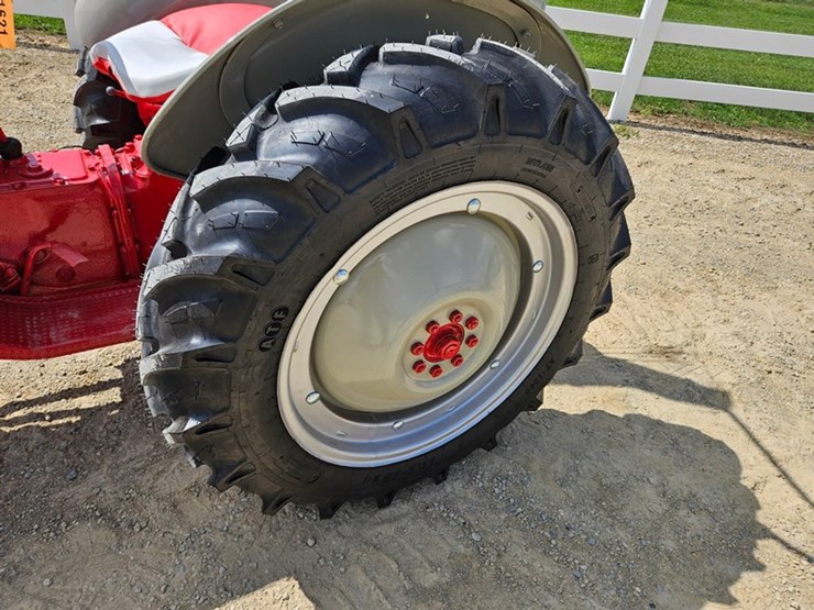 ford-8n-image-62