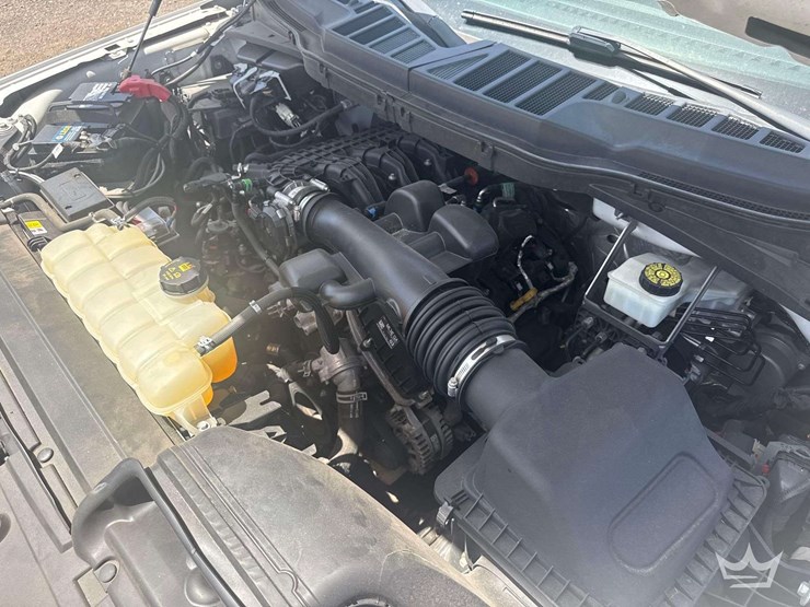 2021-ford-f150-image-8