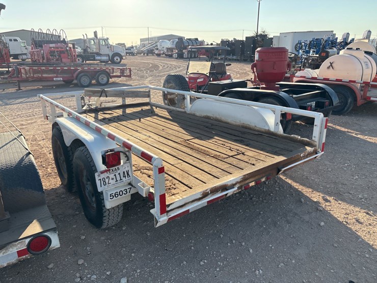 2005-texas-bragg-12’-x-6.5’-t/a-bumper-pull-utility-trailer-image-4