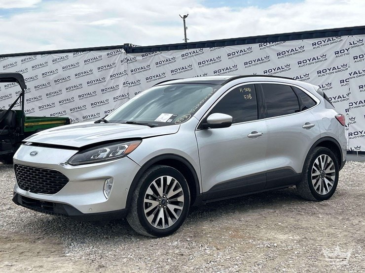 2020-ford-escape-image-1